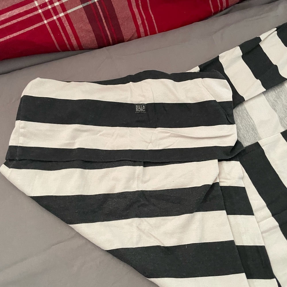 Billabong black and cream striped maxi shirt. Size medium